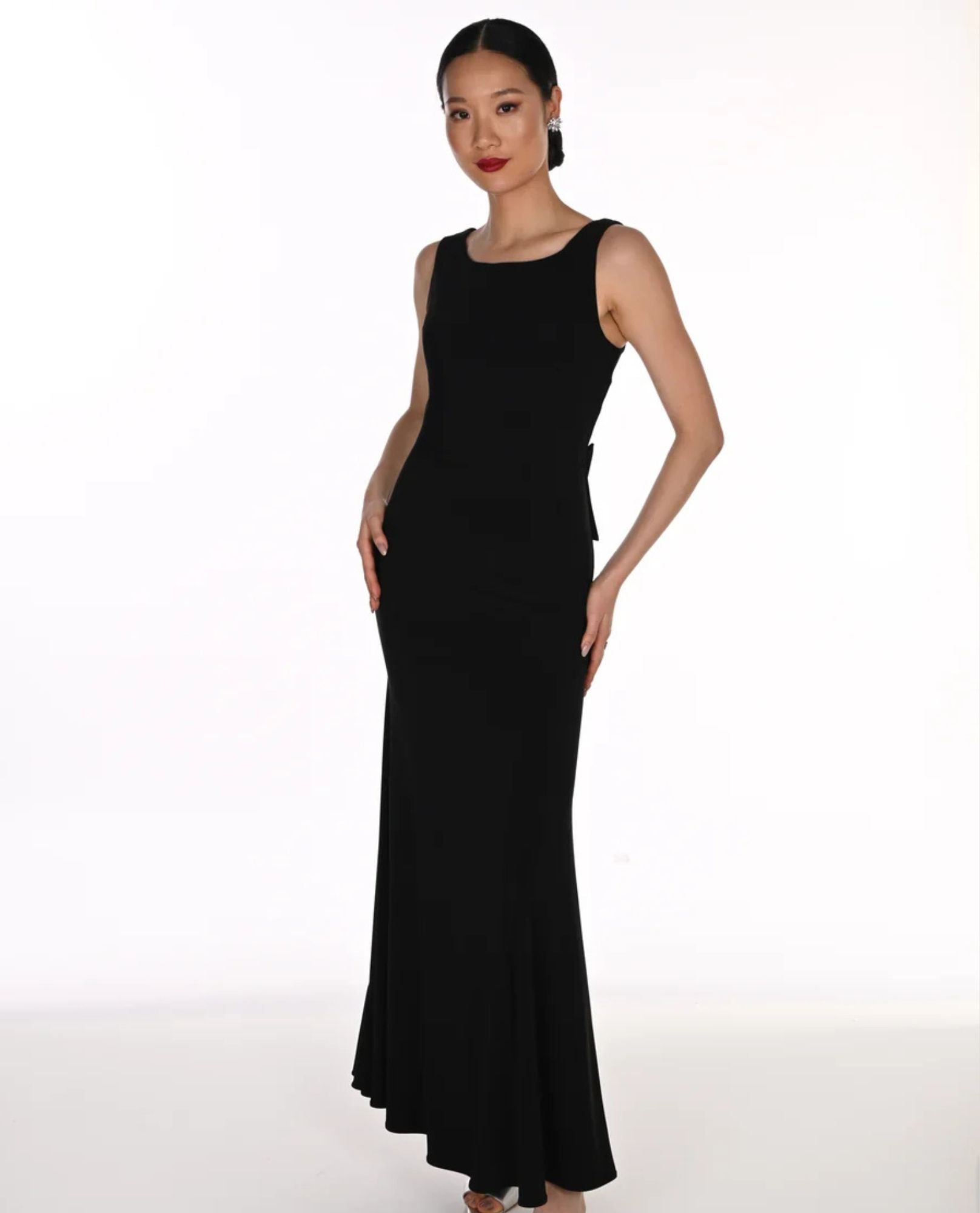 frank lyman evening dresses RUFFLE BACK GOWN WITH BACK CUTOUT GTT Color:Cream Petals neck piece is perfect 16 Fresh, Flavorful Vegan
