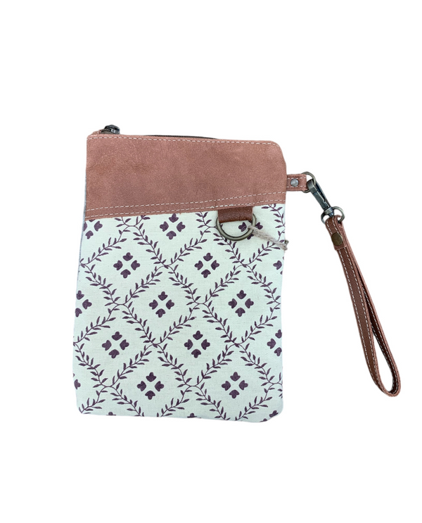 VERTICAL RUG WRISTLET WITH LEATHER 54996