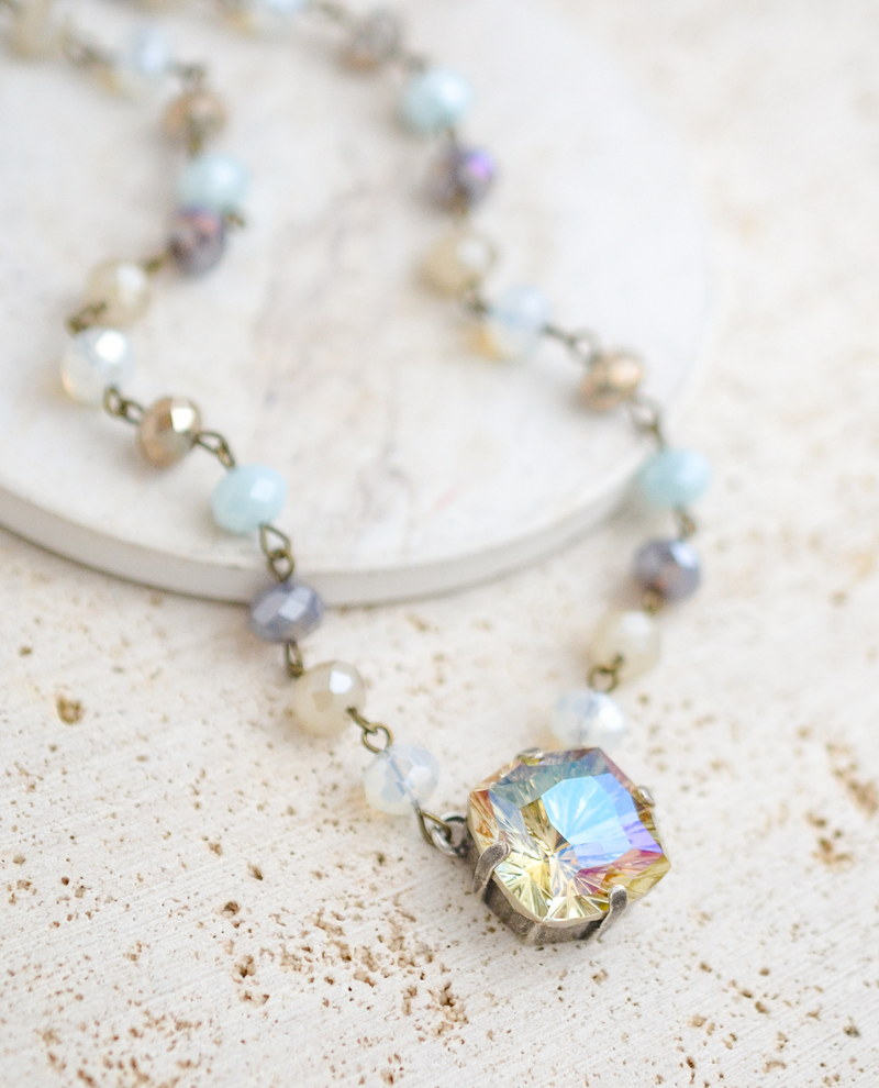 RACHEL MARIE DESIGNS GALAXY BOHO NECKLACE verde