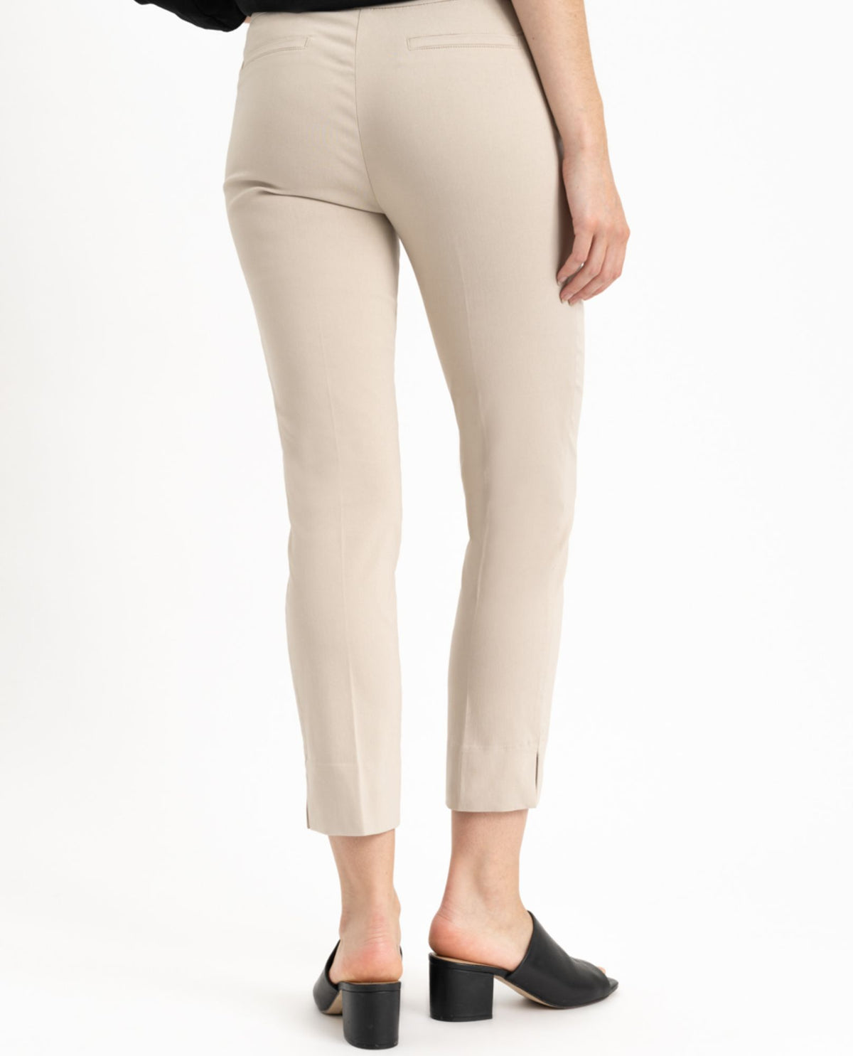 Renuar Woven Pant in Cashew main image 0