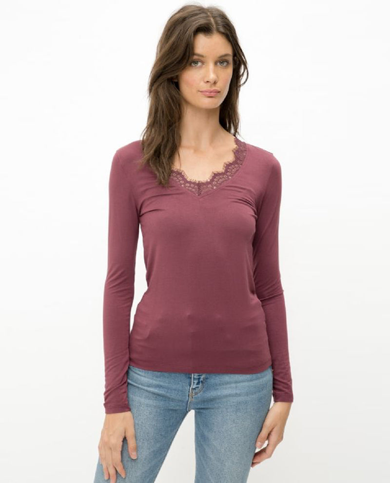 MYSTREE 19551 LACE V-NECK LONG SLEEVE MODAL TOP MAROON