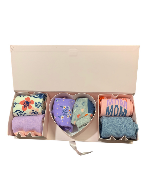 MOTHERS DAY GIFTBOX WITH CREW & LOWCUT SOCKS