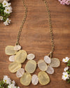 85471A PALE GREEN & CREAM OVAL NECKLACE