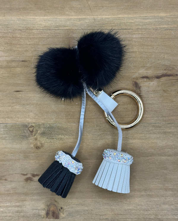 AM4613 POMPOM W/ TASSLE KEYCHAIN BLACK