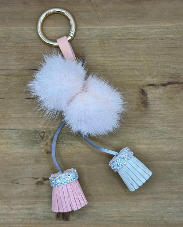 AM4613 POMPOM W/ TASSLE KEYCHAIN 
