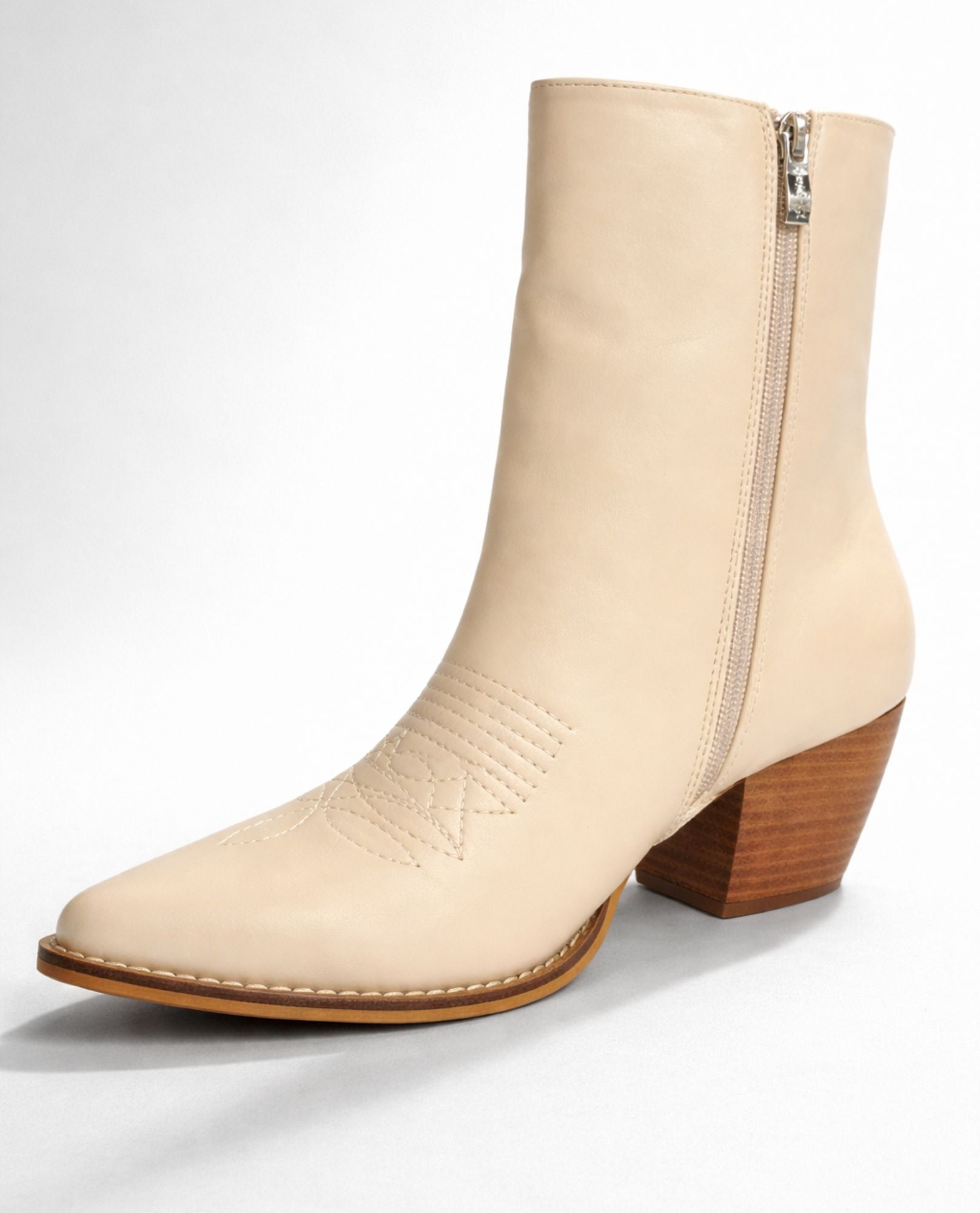 A RIDER GIRL FANCY EMBROIDERED TOE BOOT | Ladies Beige Western Boot ...