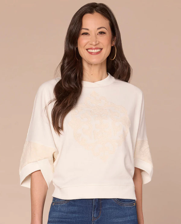 DEMOCRACY B79762A5E 3/4 DOLMAN SLEEVE DIE CUT EMBROIDERED TOP OFF WHITE