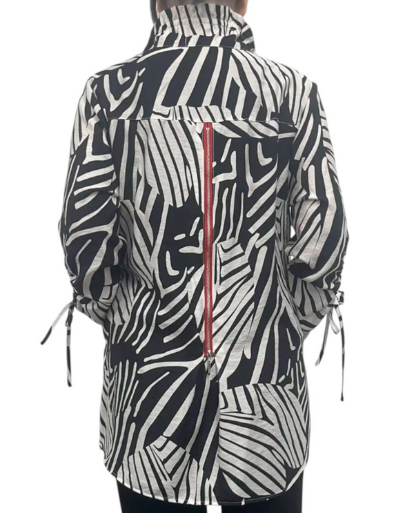 CREATION AM595 HI-LO SHIRRED SLEEVE BLOUSE BLACK/IVORY