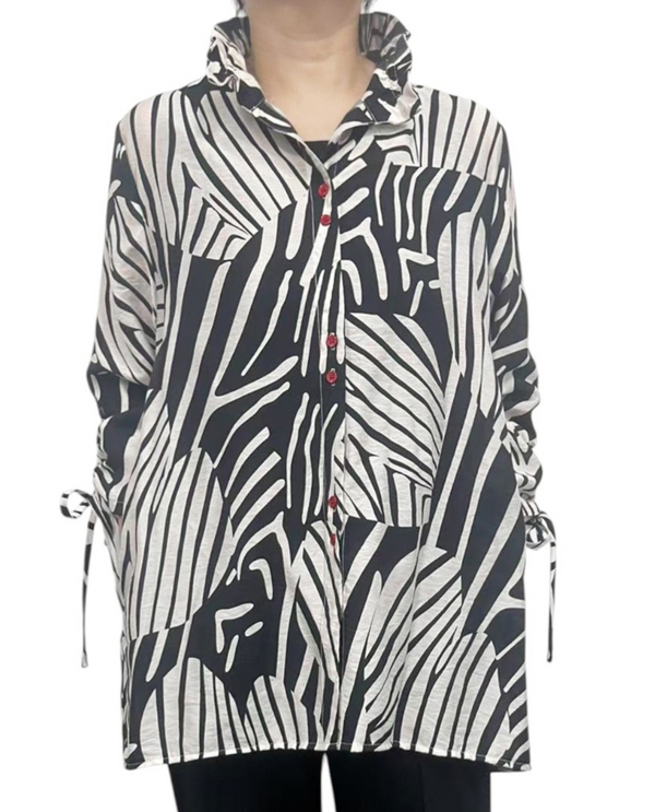 CREATION AM595 HI-LO SHIRRED SLEEVE BLOUSE BLACK/IVORY