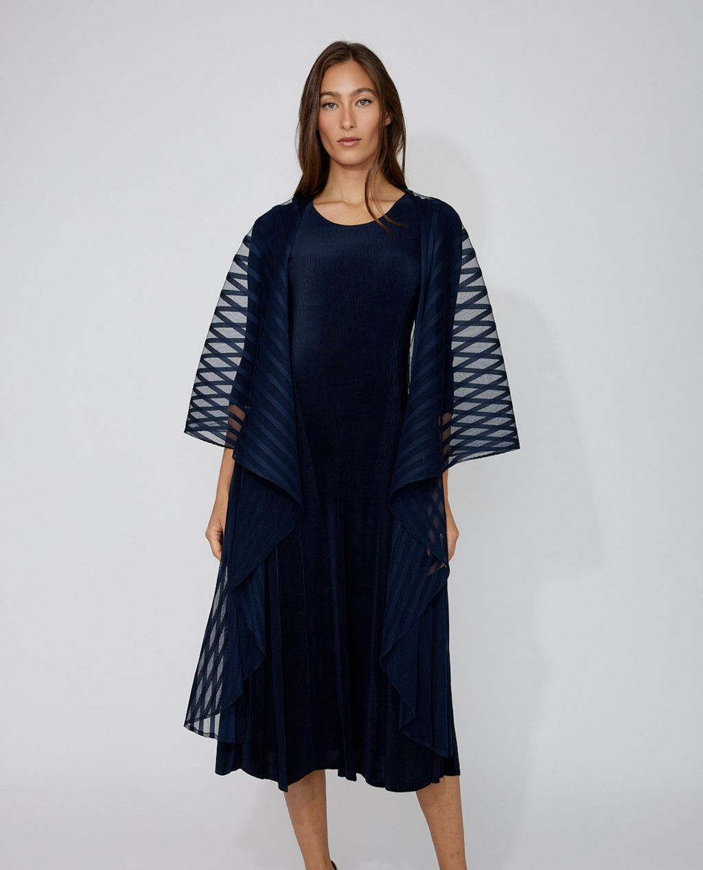 FRANK LYMAN 268506 MIDI WRAP DRESS