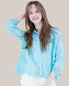 FT85741 FLORAL EMBROIDERED LACE-HEM MINERAL WASH TOP TURQUOISE