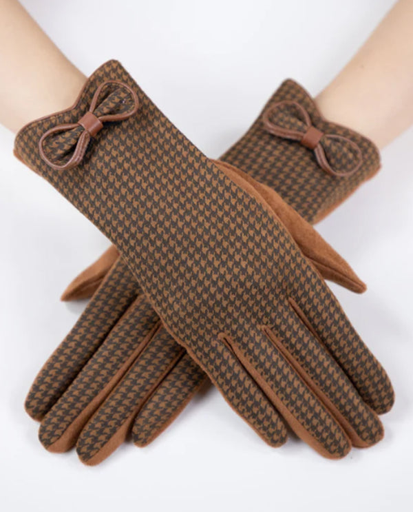 GL12339 HOUNDSTOOTH FAUX SUEDE GLOVE WITH BOW CAMEL