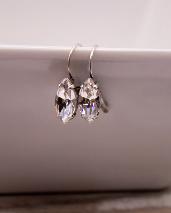 RMD NILA EARRING CLEAR