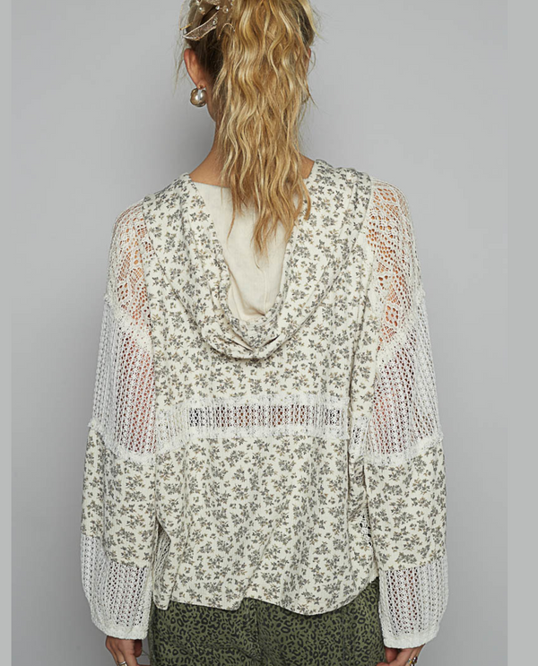 POL UKT565 FLORAL LACE BUTTON HOODIE CREAM FLORAL