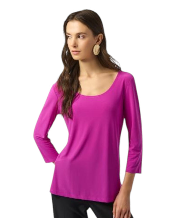 JOSEPH RIBKOFF 253945 SCOOP NCK SILKY KNIT TOP FRONT