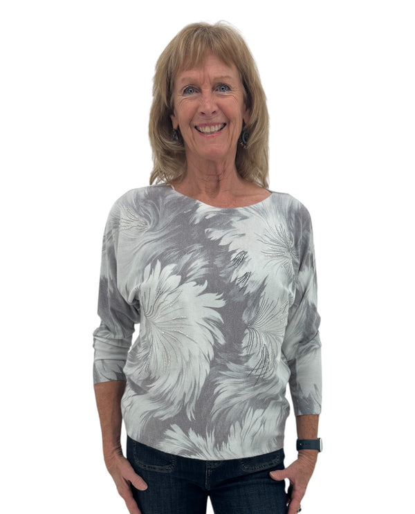 KEREN HART TH-39059 BEADED FEATHER PATTERN PULLOVER