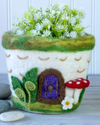 FAIR TRADE FELT FLOWER POT: WOODLAND COTTAGE 502043000