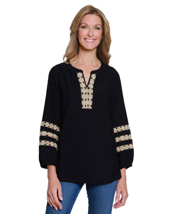 MULTIPLES M35305TM LACE TRIM NOTCH NECK TOP BLACK
