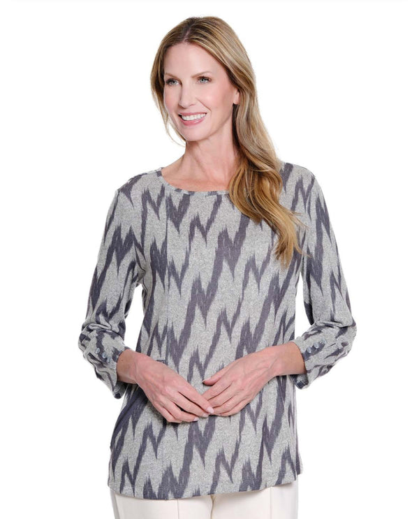 MULTIPLES M45109TP 3 BUTTON CUFF 3/4 SLEEVE HATCHI TOP GREY PRINT