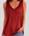 MADE IN ITALY 915404 V-NECK SEQUIN TANK red