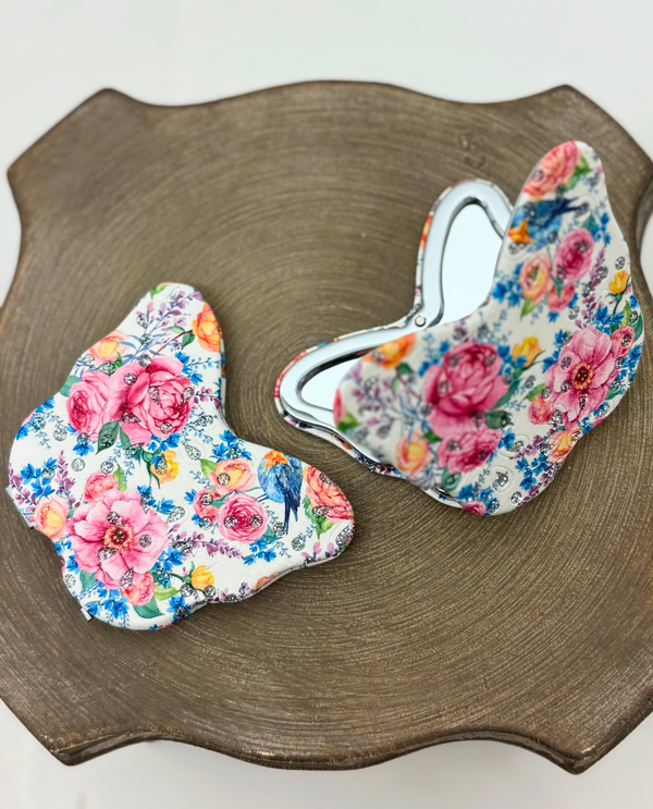 MAGNIFYING_MIRROR_-_BUTTERFLY_WHITE_ROSE