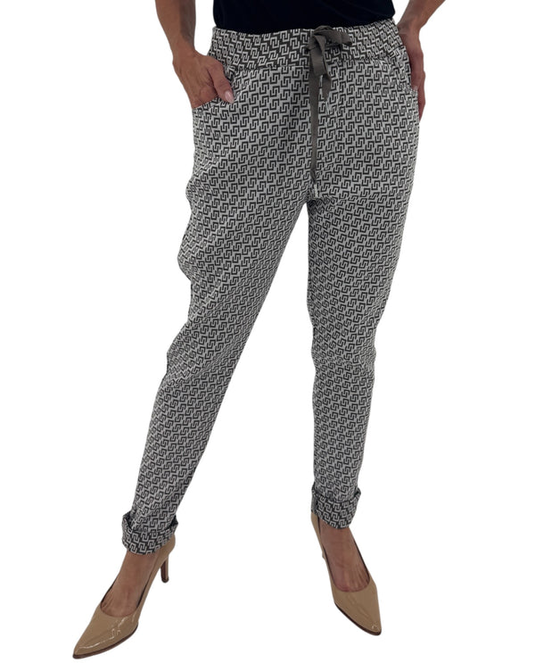 NPA31 GEO PATTERN PRINTED PANTS OS