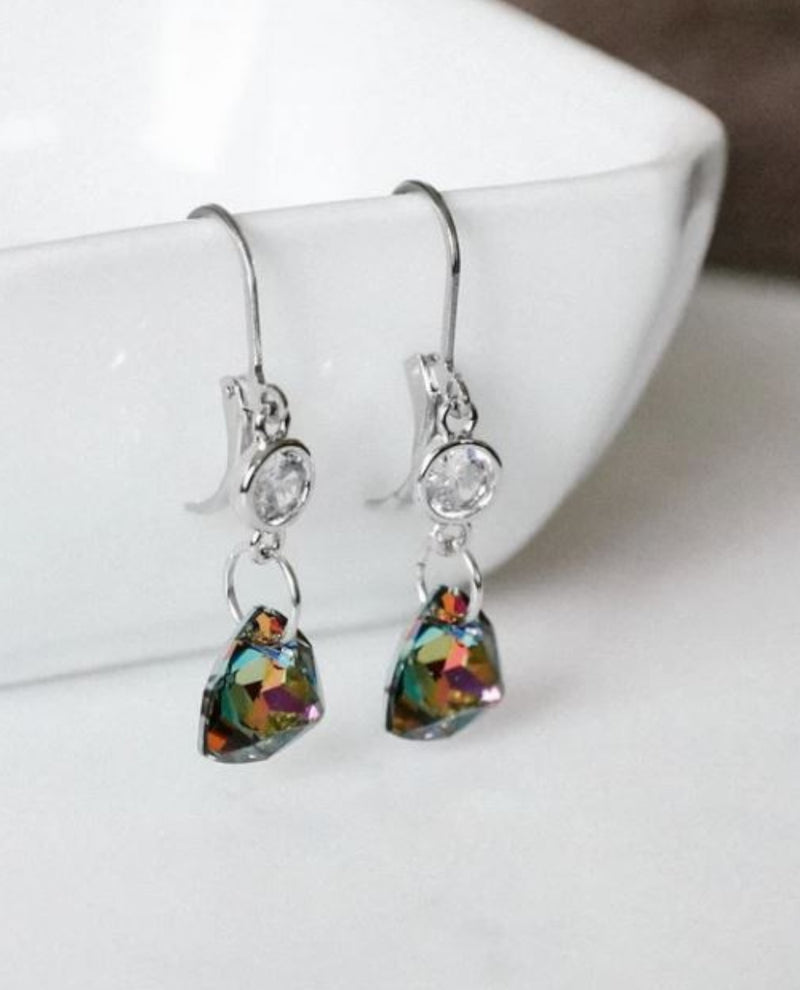 RACHEL MARIE DESIGN NEW CASTLE GOLD EARRING VITRAIL MEDIUM