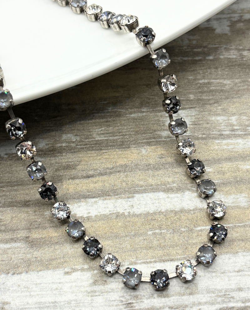 RMD JANE CHOKER NECKLACE CLEAR SILVERNIGHT DARK GREY