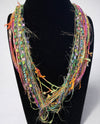 SCARVES OF WESTWOOD LA PETITE FIBER NECKLACE 206 fuchsia/green