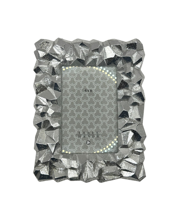 THREE HANDS "NUGGET" PICTURE FRAME FITS A 4X6" PHOTO