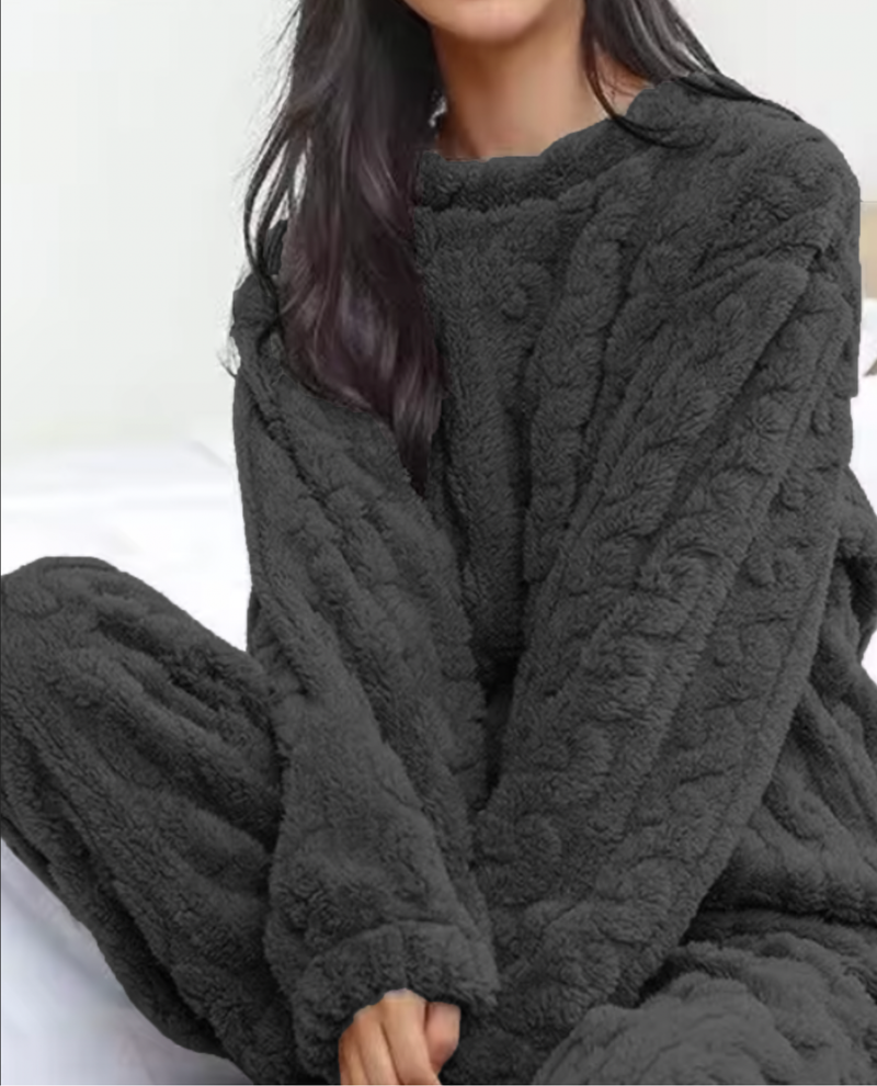 TH PJ-2186 CHENILLE 2 PC PAJAMA SET