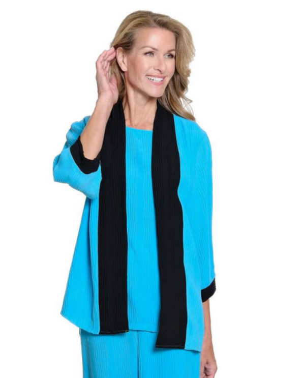 BRIGHT TURQUOISE