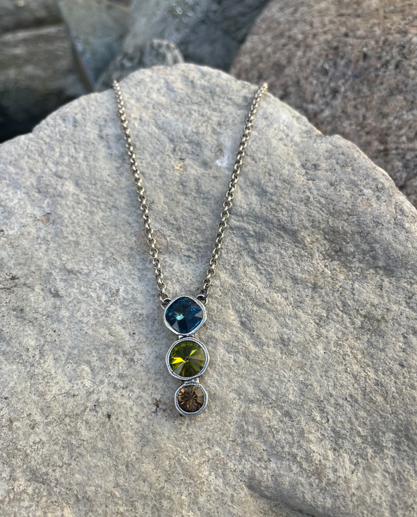 RMD MIKAELA NECKLACE MONTANA/OLIVINE/SMOKED TOPAZ