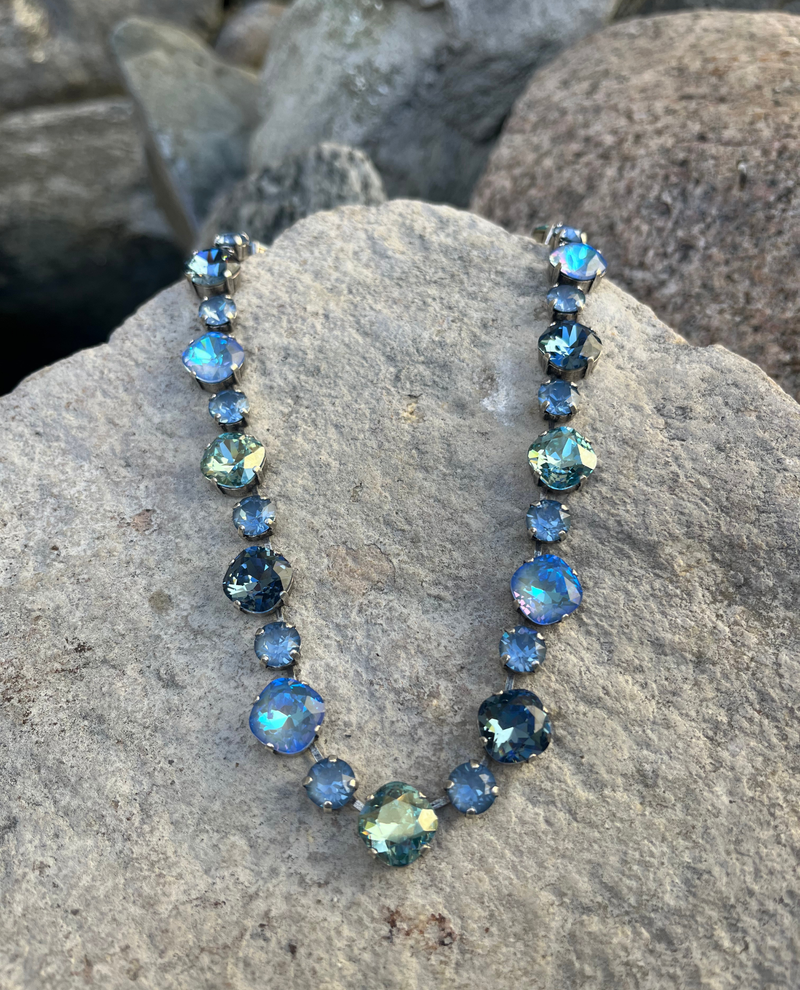 RMD LAURA NECKLACE OCEAN MOTION