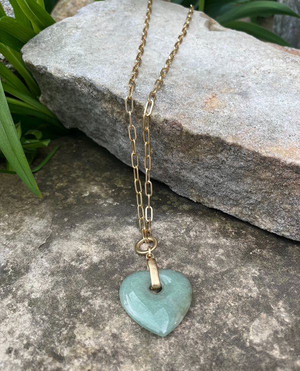 85625A GREEN ADVENTURINE COLOR HEART PENDANT NECKLACE