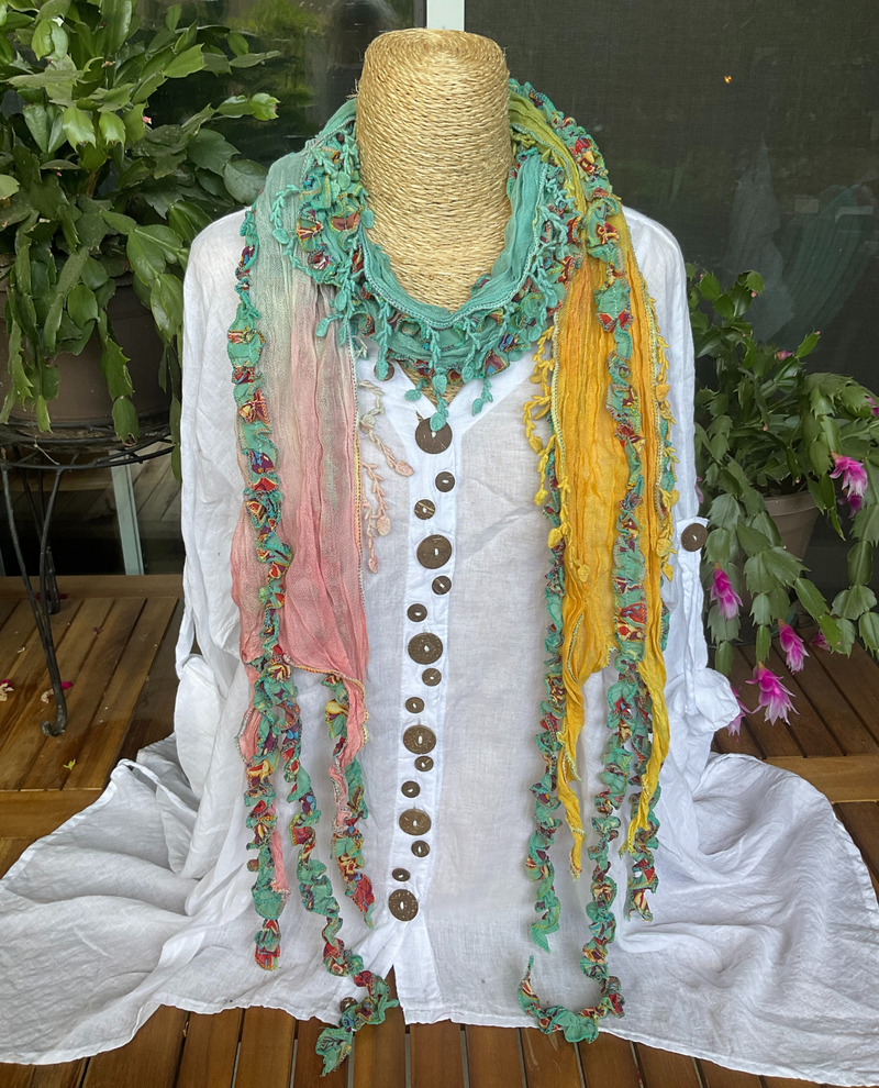 0670 CORAL TURQUOISE YELLOW