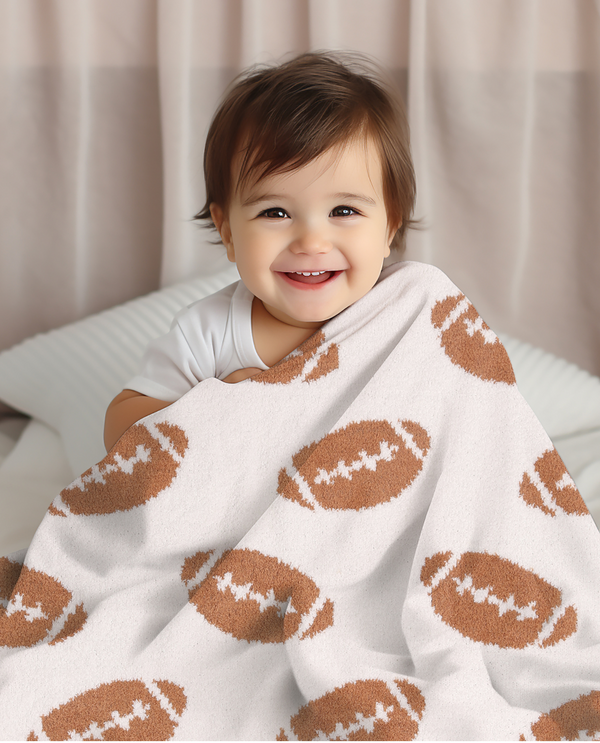 JCL4321K COMFYLUXE FOOTBALL KIDS COZY BLANKET