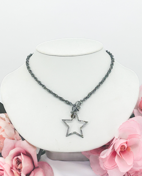 CARABINER PAVE STAR NECKLACE