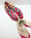 ZOEY MAGNETIC PEARL SCARF HOT PINK