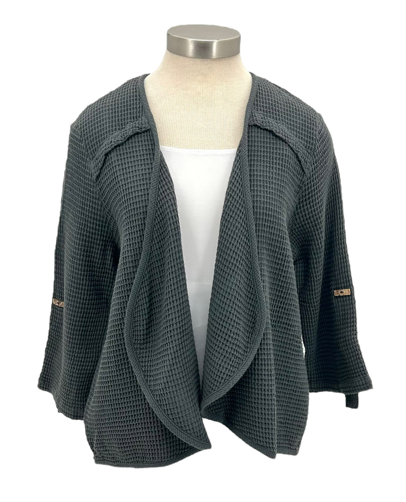 FOCUS FASHION FW117 SHORT 3/4 WAFFLE CARDIGAN GUN METAL