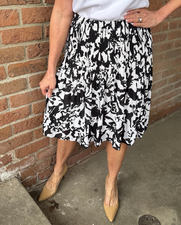 BLACK/IVORY