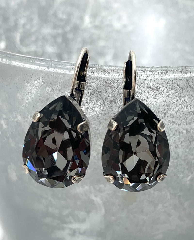 Rachel Marie Designs Penelope Earrings Sliver night