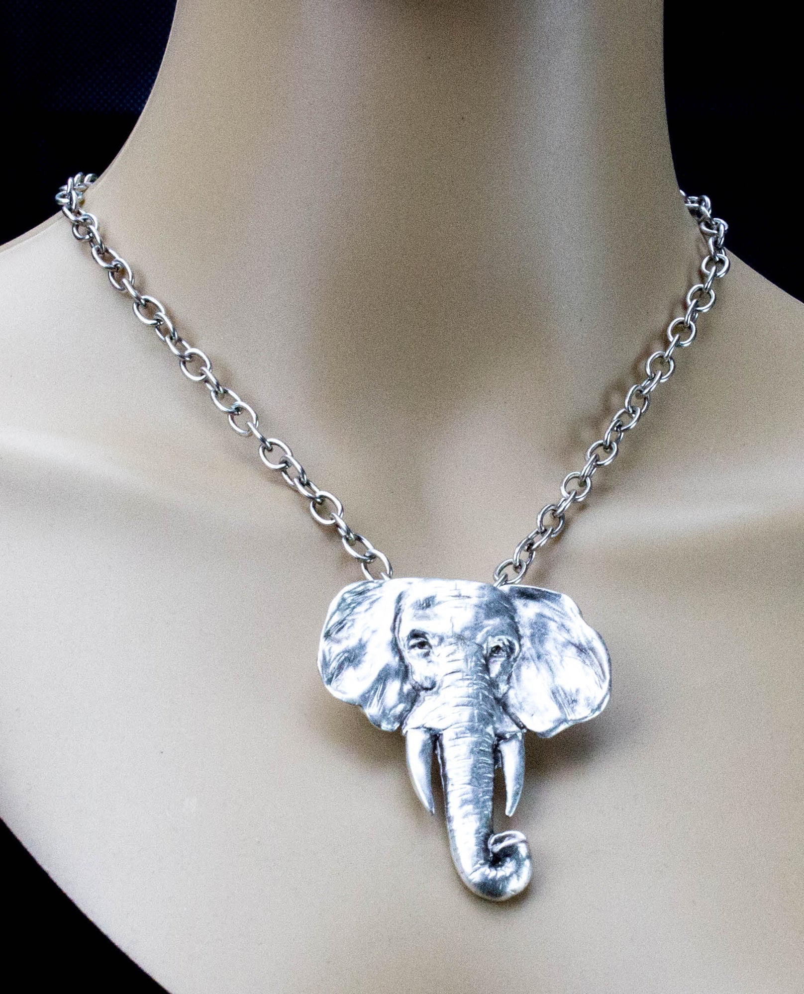 ELEPHANT PENDANT 2001 – The Clothing Cove