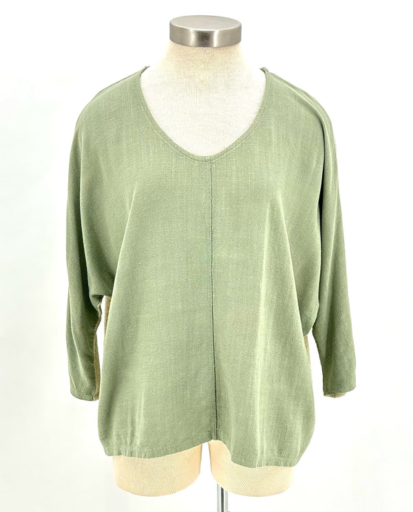 Jupee JP85LM Two Tone Top Dolman Sleeve Celery