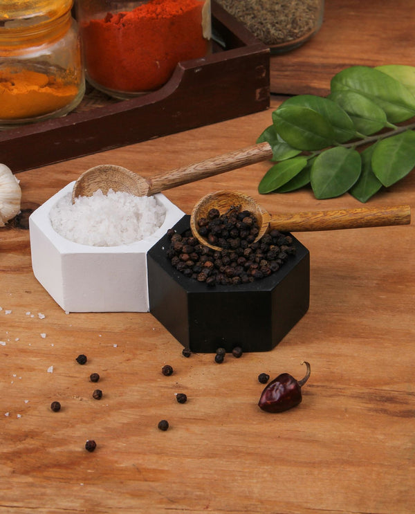 Mango Wood Salt & Pepper 30159