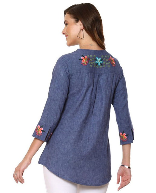 Parsley & Sage 23T42C2 Embroidered V-Neck 3/4 Sleeve Top Blue